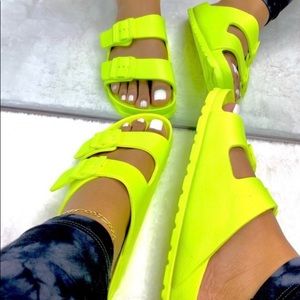 💛🏖SALE! -Neon Foam Style Double Buckle Sandal